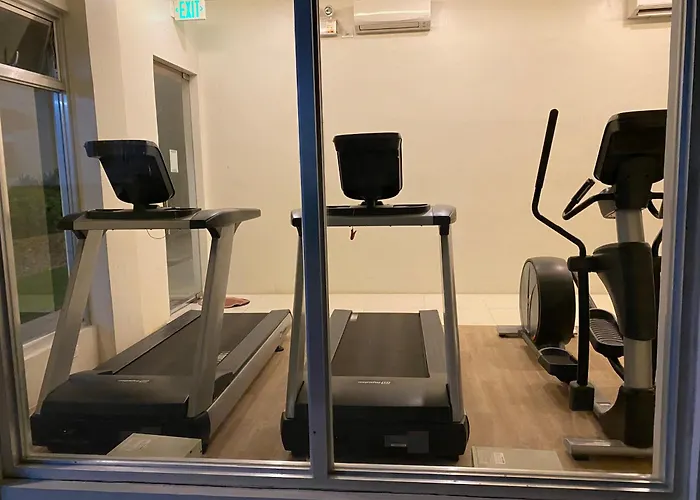 Aparthotel Lev