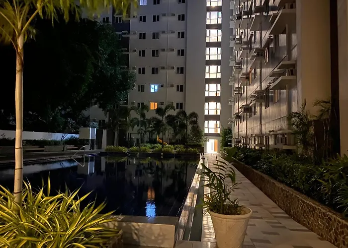 Lev Aparthotel 3*