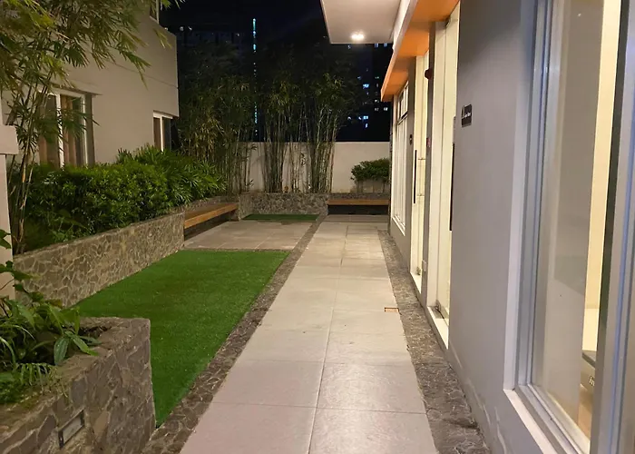 Lev Aparthotel 3*
